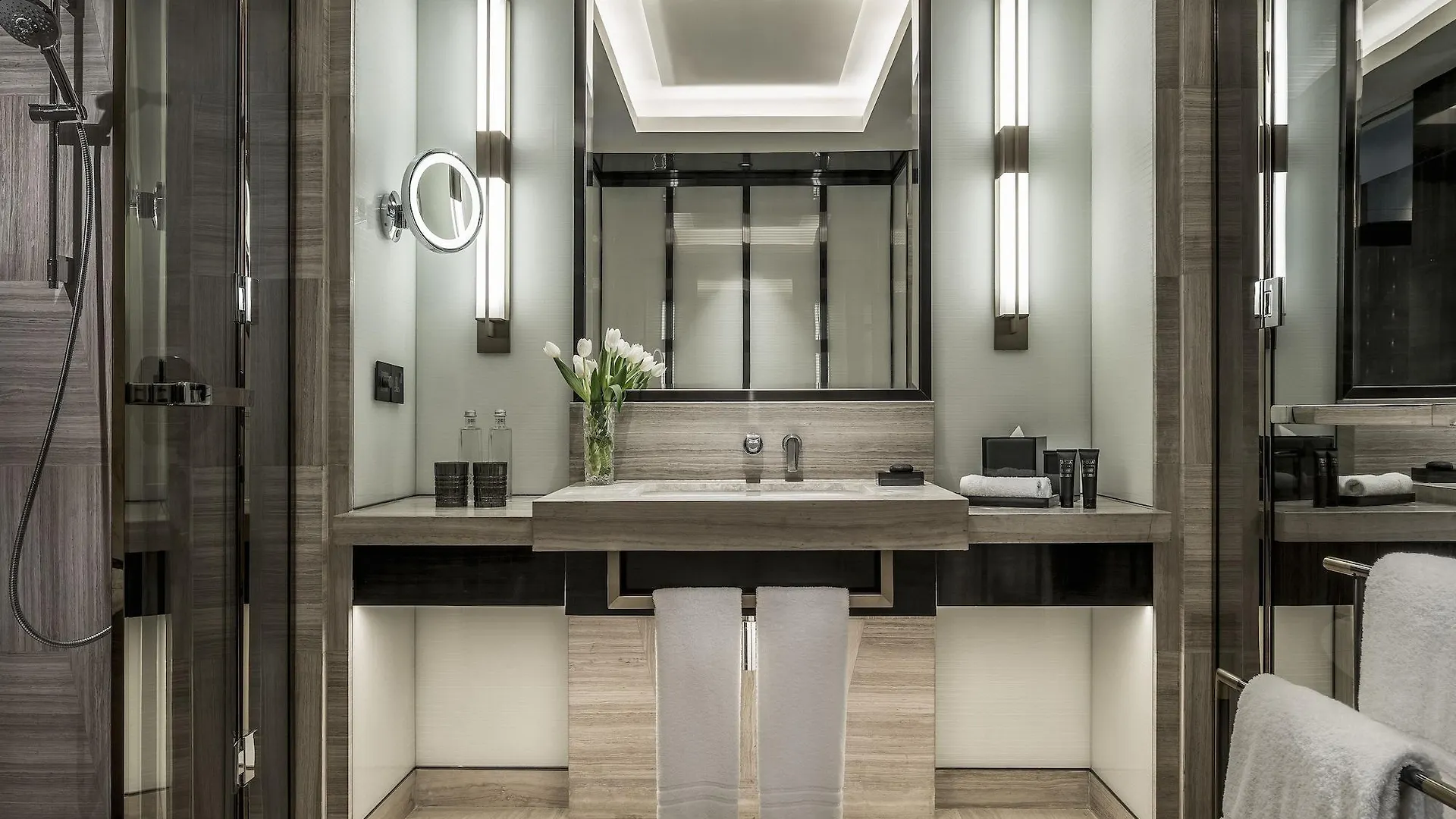 Four Seasons Hotel Kuala Lumpur
