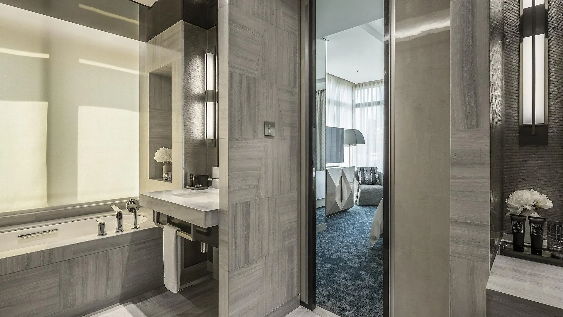 Four Seasons Hotel Kuala Lumpur