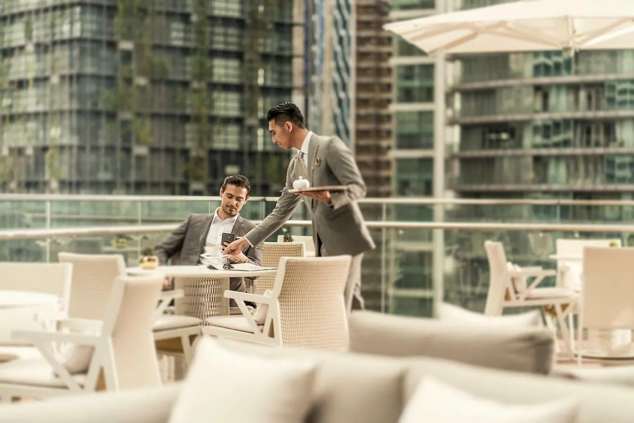 Four Seasons Hotel Kuala Lumpur 5*,  Malezya